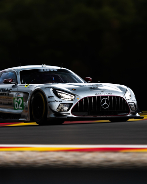 You can almost hear the engines through these pictures. 📸 Want to feel the speed for real? Join us t