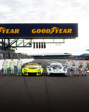 Just 1 point separates @protoncompetition and @tf_sport. The LMGT3 title fight is ON! 💪 Six cars are