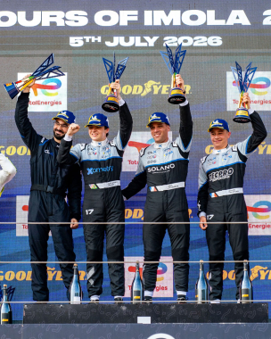 The champions are back where they belong. 🏆 Congratulations, @clxmotorsport! After a challenging sta