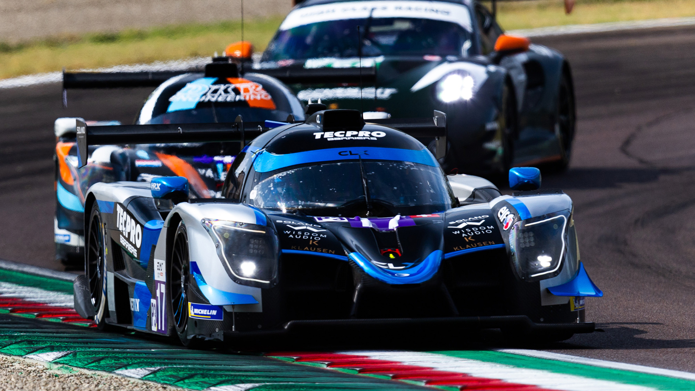 CLX and R-ace GP Go Head-to-Head in Portugal