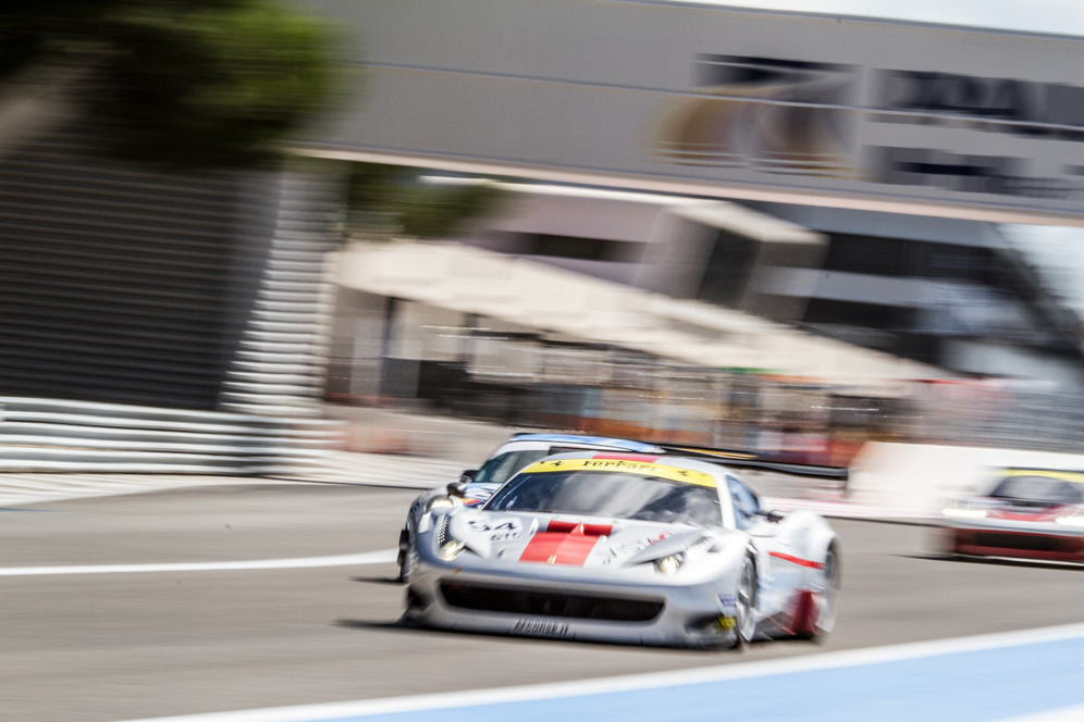Fantastic Porsche - Ferrari Battle at Paul Ricard in firt half of the race