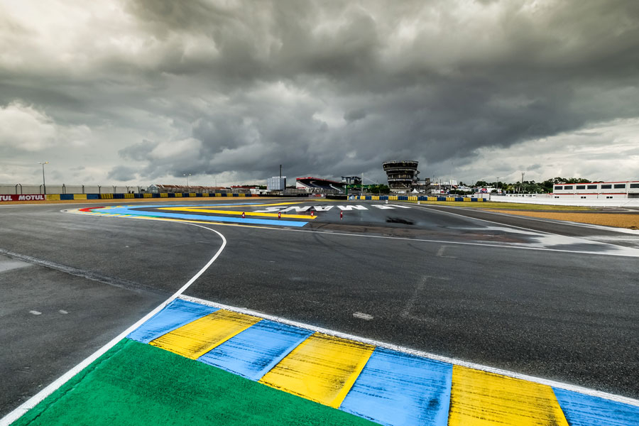 What happens at the Le Mans Test weekend