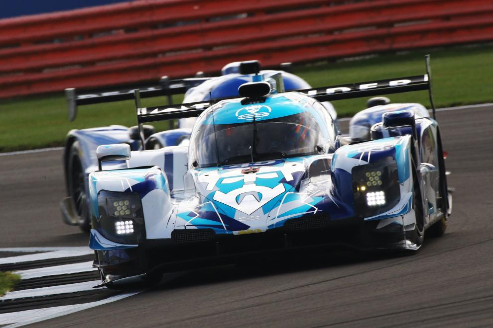 Harrison Newey au volant de la Dallara n°45 de Carlin