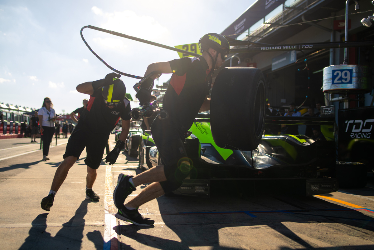 COOL Racing is the Fastest Team in Round 1 of the Pit Stop Challenge