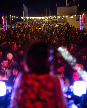 As the sun went down yesterday, the atmosphere stayed lit 🔥 Rooftop vibes to die for as the party we