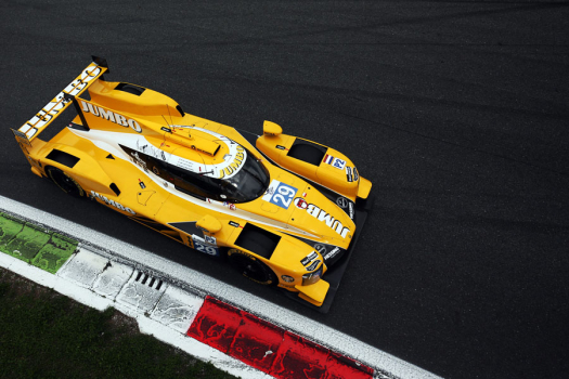 Rubens Barichello se familiarise avec le circuit du Mans